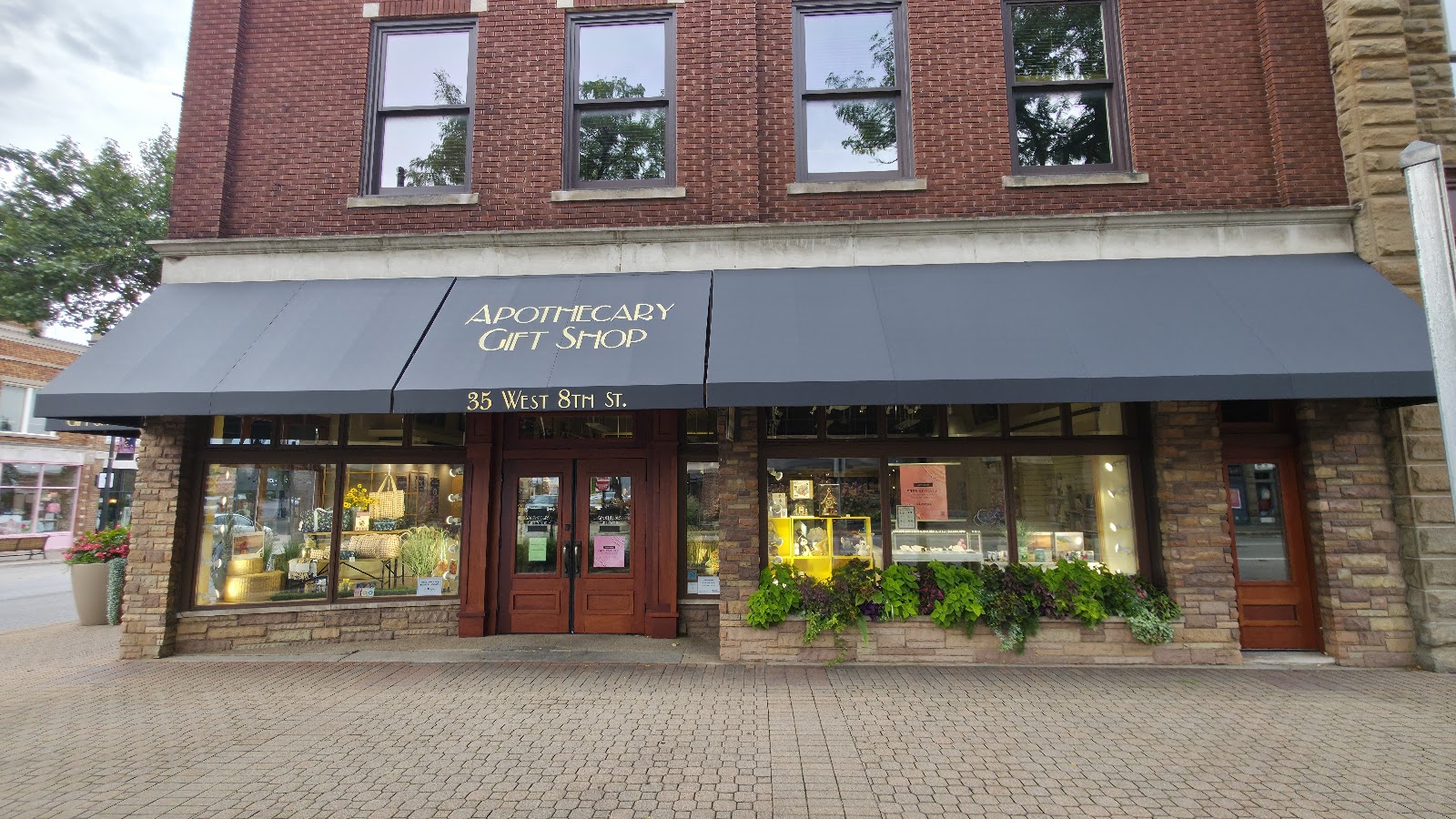 Apothecary Gift Shop in Holland