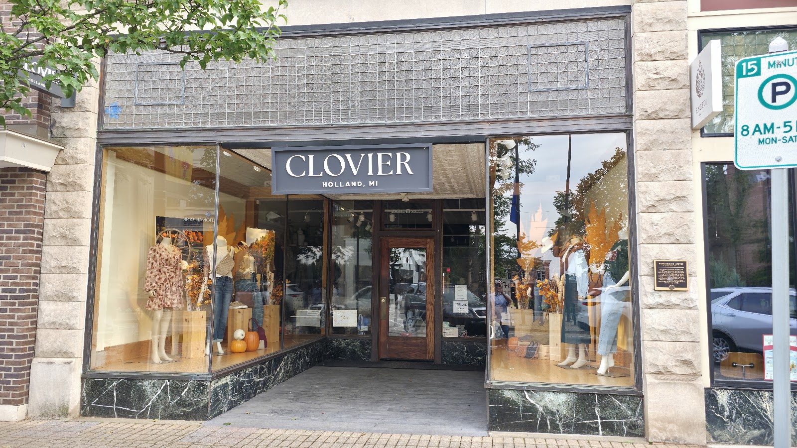 Clovier by Glik's in Holland