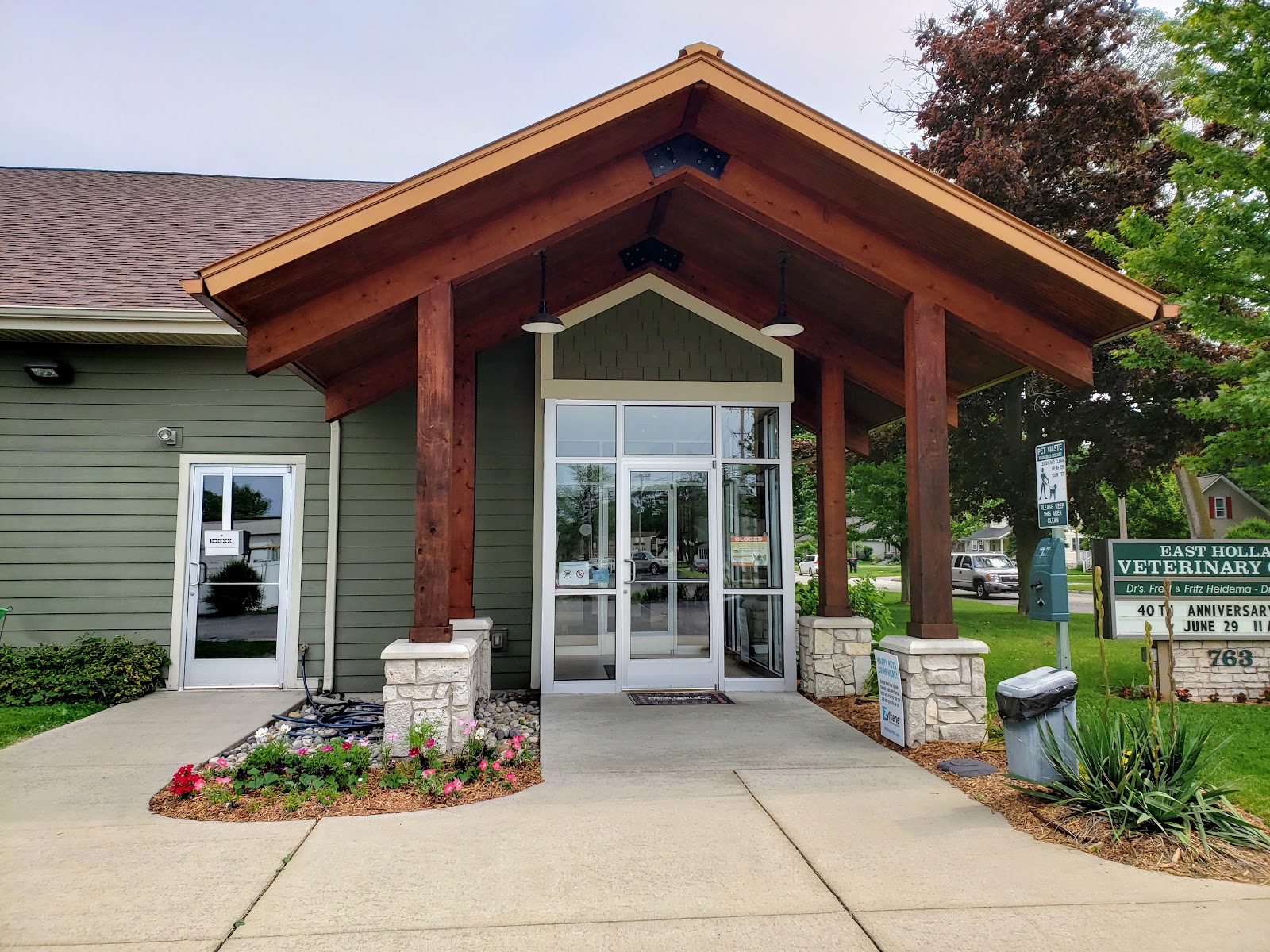 East Holland Veterinary Clinic — photo