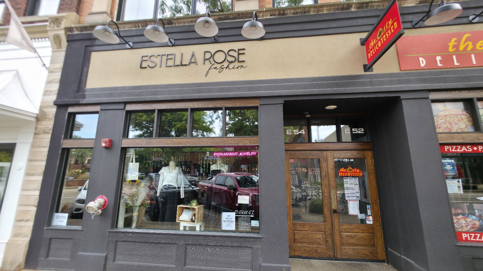 Estella Rose Fashion — photo