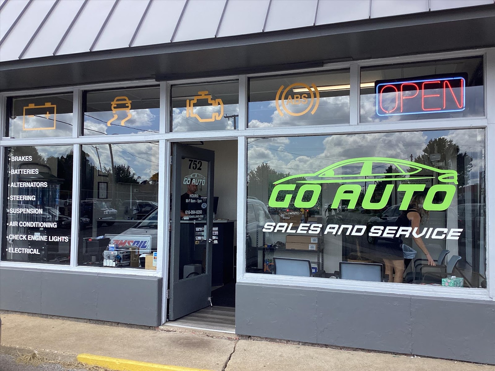 Go Auto — photo