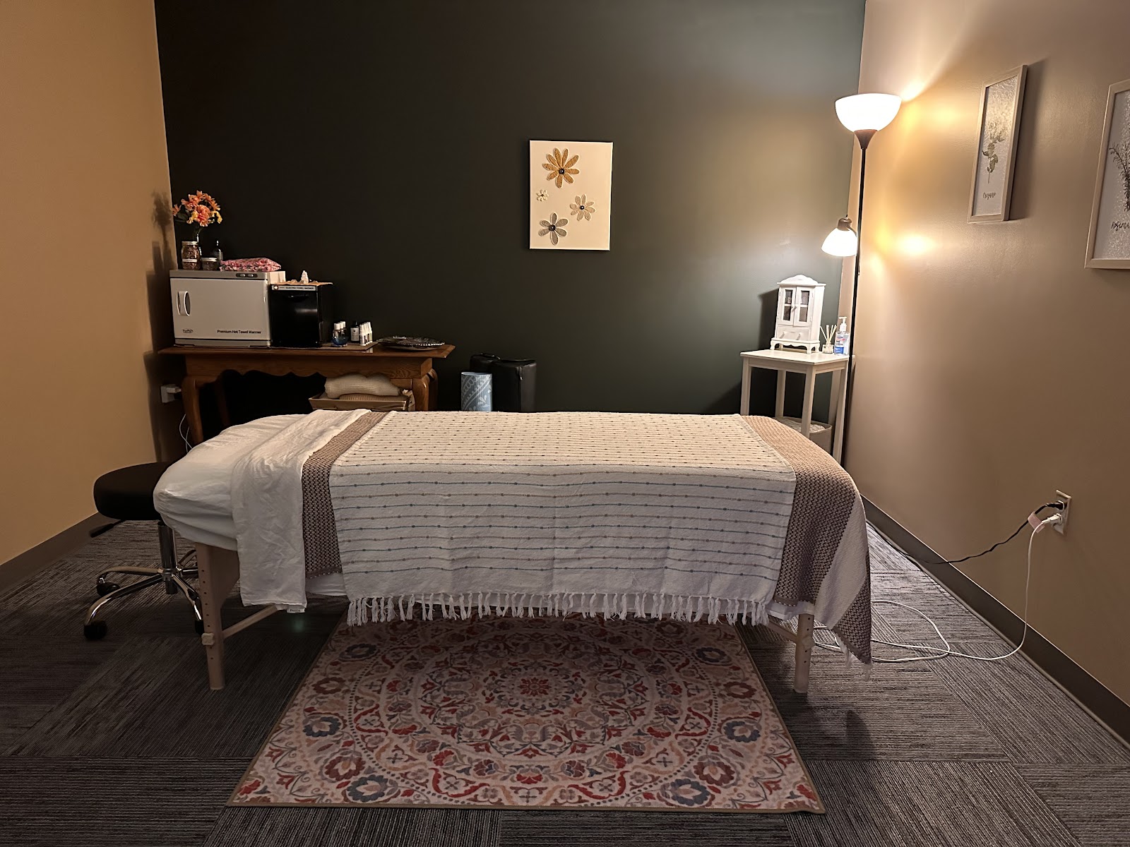 Intuitive Love & Light Massage LLC — photo