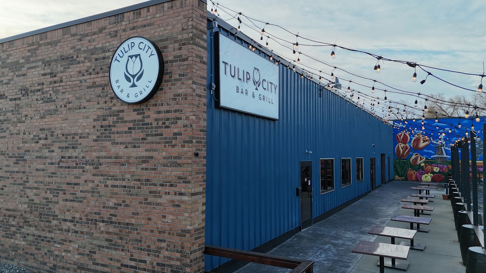 Tulip City Bar and Grill in Holland